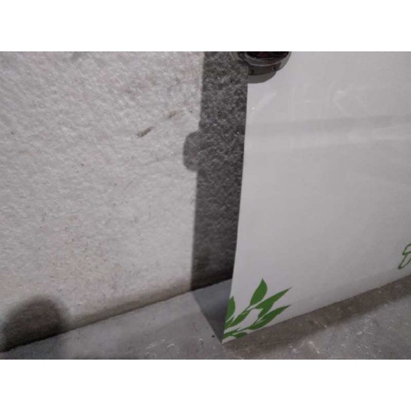 Recambio de puerta lateral corredera derecha para maxus edeliver 3 (modelo) referencia OEM IAM  CERRADA 