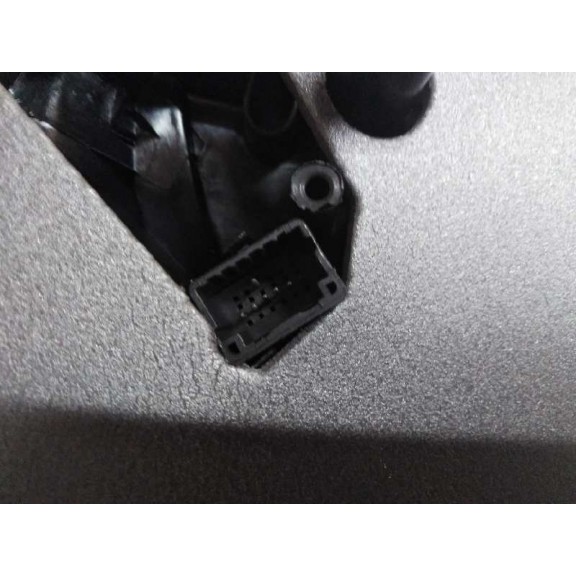 Recambio de retrovisor derecho para renault clio iii referencia OEM IAM  NUEVO ELECTRICO 7 PIN