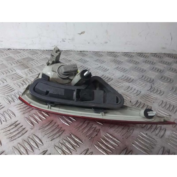 Recambio de piloto trasero derecho para renault laguna iii expression referencia OEM IAM   