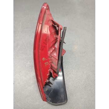 Recambio de piloto trasero derecho interior para peugeot 3008 premium referencia OEM IAM  1 SERIE 