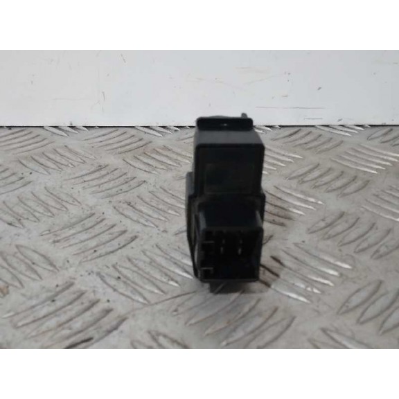 Recambio de mando elevalunas trasero izquierdo para volvo xc90 2.4 diesel cat referencia OEM IAM 30658696  