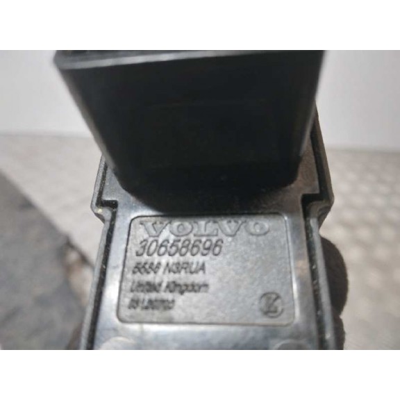 Recambio de mando elevalunas trasero izquierdo para volvo xc90 2.4 diesel cat referencia OEM IAM 30658696  