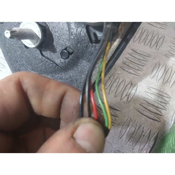 Recambio de retrovisor izquierdo para citroën c-elysée exclusive referencia OEM IAM 262037 ELECTRICO NO ABATIBLE