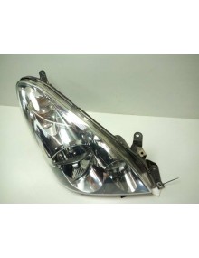 Recambio de faro derecho para toyota corolla verso (r1) 2.2 d-4d luna referencia OEM IAM 811300F010   2