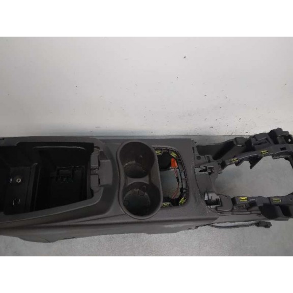 Recambio de apoyabrazos central para ford focus lim. (cb8) trend referencia OEM IAM BM51A045A06  