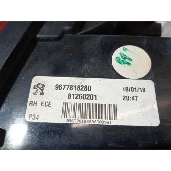 Recambio de piloto trasero derecho interior para peugeot 308 business line 130 referencia OEM IAM 9677818280 81260201 