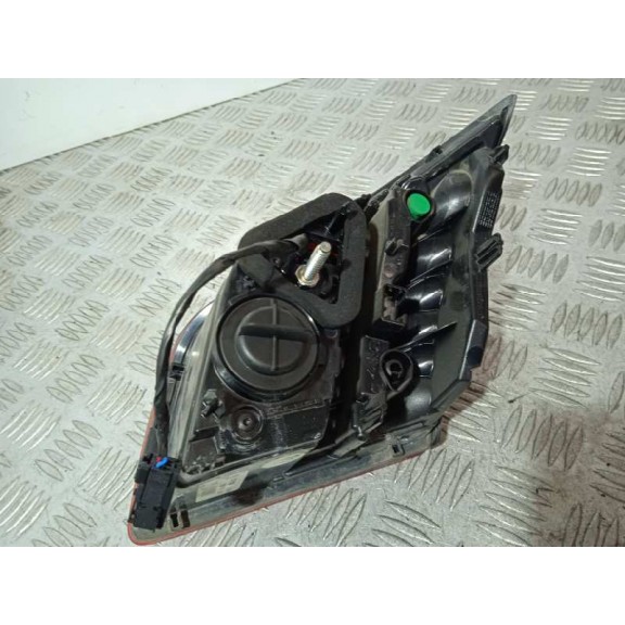 Recambio de piloto trasero izquierdo interior para peugeot 308 business line 130 referencia OEM IAM 9677818380 81260101 