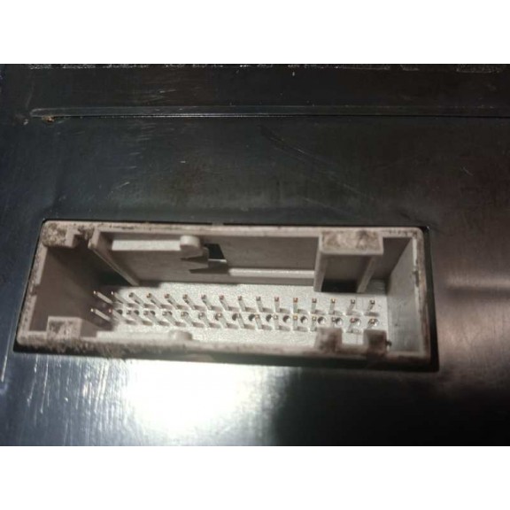 Recambio de cuadro instrumentos para audi a6 berlina (4f2) 2.0 tdi referencia OEM IAM 4F0920801C MANUAL 