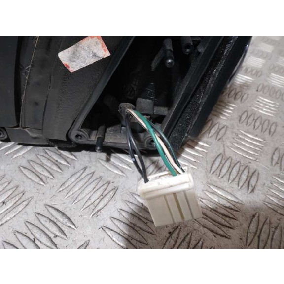 Recambio de retrovisor derecho para kia carnival 2.9 turbodiesel cat referencia OEM IAM   