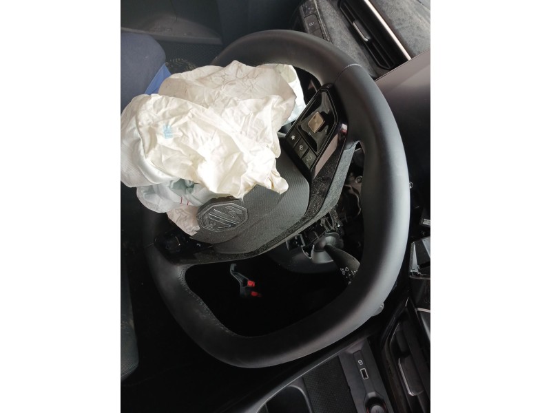 Recambio de volante para mg mg 3 1.5 hybrid referencia OEM IAM   