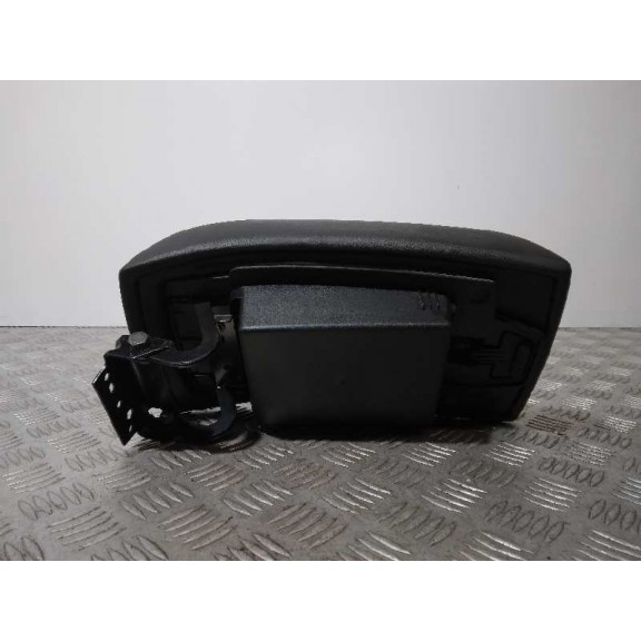 Recambio de apoyabrazos central para ford mondeo ber. (ca2) trend x referencia OEM IAM 6M21R044C82A  