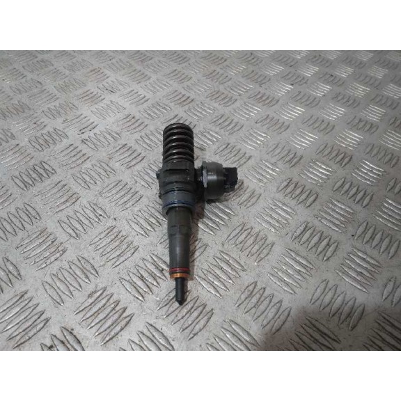 Recambio de inyector para seat leon (1p1) 2.0 tdi referencia OEM IAM 0381300738G  X1