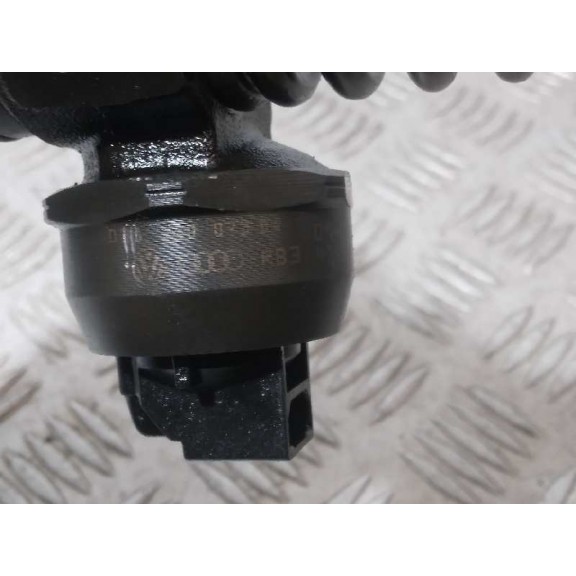 Recambio de inyector para seat leon (1p1) 2.0 tdi referencia OEM IAM 0381300738G  X1