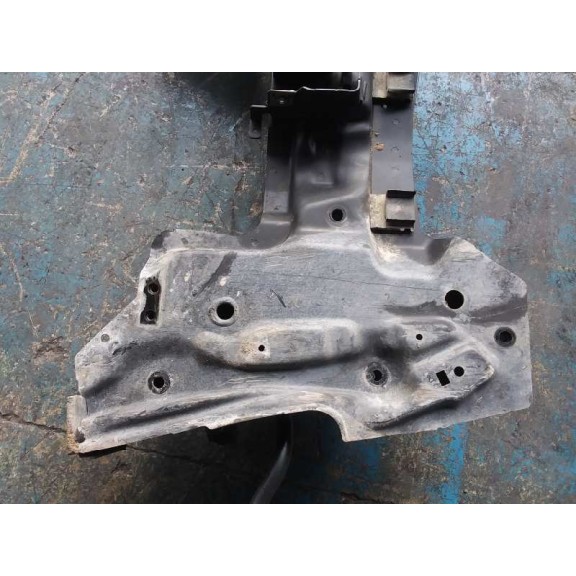 Recambio de puente delantero para citroën c-elysée exclusive referencia OEM IAM   