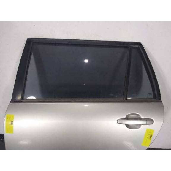 Recambio de puerta trasera izquierda para toyota corolla familiar (e12) 2.0 d-4d sol referencia OEM IAM   