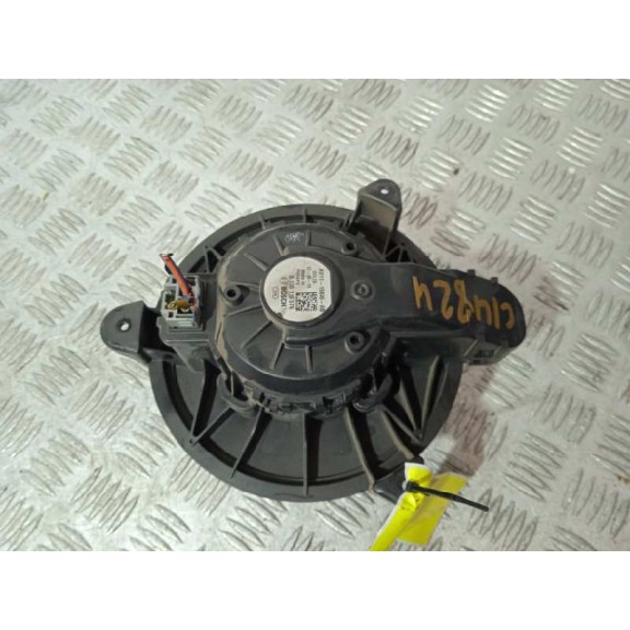 Recambio de motor calefaccion para ford tourneo courier (c4a) trend referencia OEM IAM AV1119846AB 0130115579 2 CABLES