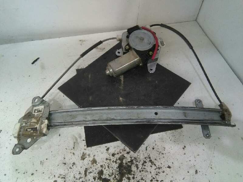 Recambio de elevalunas delantero derecho para nissan almera (n15) gx referencia OEM IAM 807300M016  3P 2 PINS