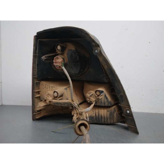 Recambio de piloto trasero derecho para kia sorento 2.5 crdi cat referencia OEM IAM   