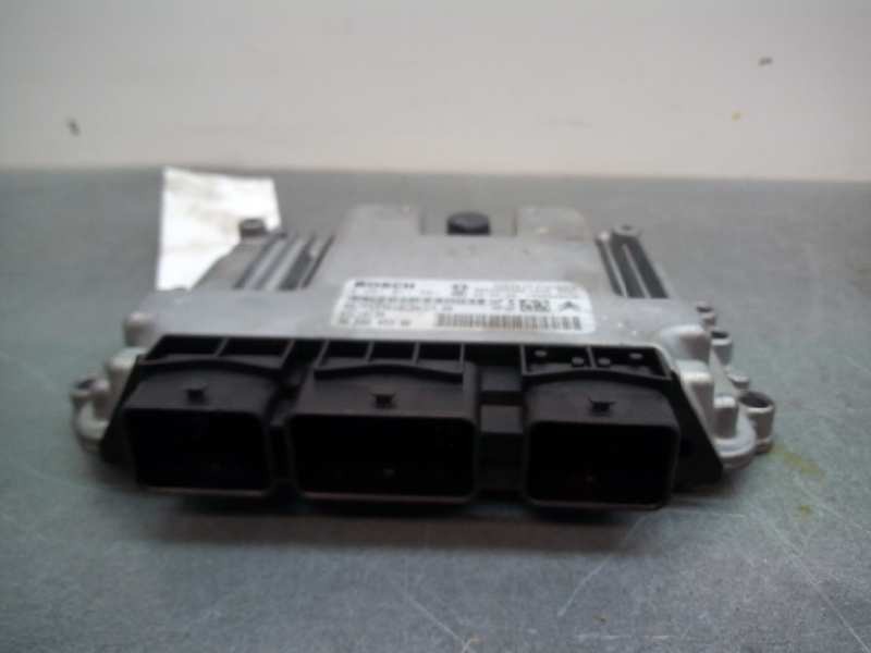 Recambio de centralita motor uce para citroën c5 berlina attraction referencia OEM IAM 9658945380 0281011561 