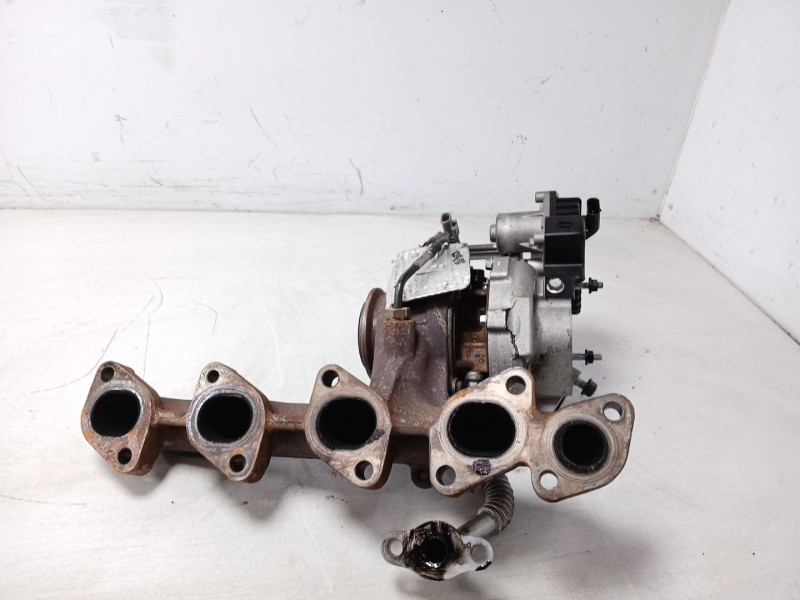 Recambio de turbocompresor para hyundai i30 (pd) klass referencia OEM IAM 282312u000 R electrico d4fe