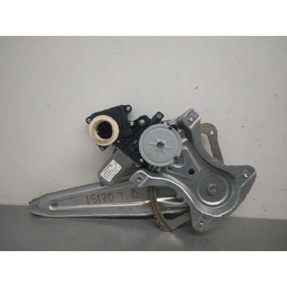 Recambio de elevalunas trasero derecho para toyota auris hybrid active referencia OEM IAM 8572002440B 10 PINES 