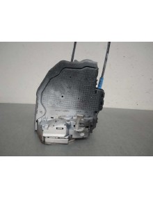 Recambio de cerradura puerta trasera derecha para toyota auris hybrid active referencia OEM IAM  4 PINES 