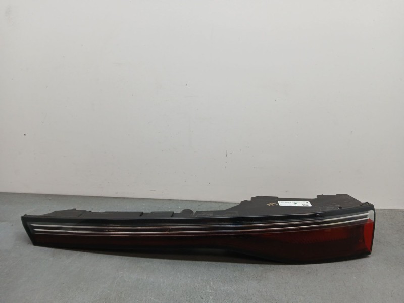 Recambio de piloto trasero derecho interior para renault megane e-tech suv ev40 referencia OEM IAM 265508845r  