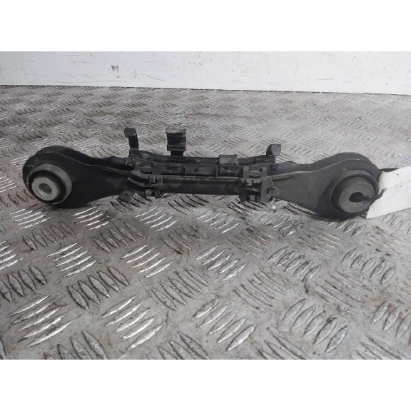 Recambio de brazo suspension superior trasero derecho para bmw serie 1 lim. (f20) 116d referencia OEM IAM   