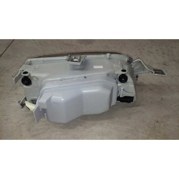 Recambio de faro izquierdo para fiat punto berlina (176) referencia OEM IAM 6611119LLDEM NUEVO 