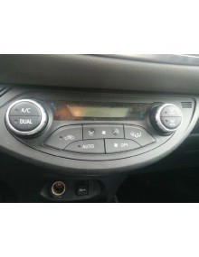 Recambio de mando climatizador para toyota yaris hybrid active referencia OEM IAM    2