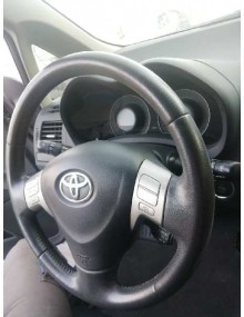 Recambio de volante para toyota auris luna referencia OEM IAM  SIN AIRBAG 