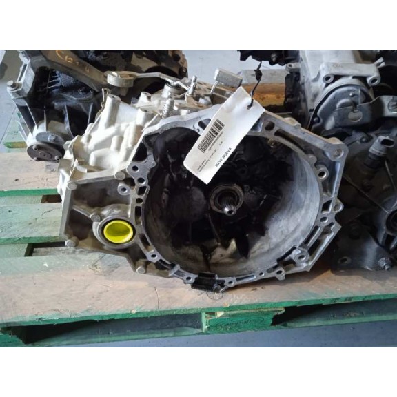 Recambio de caja casco para toyota auris 1.3 16v cat referencia OEM IAM   6V