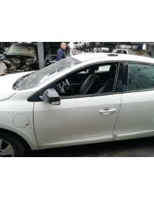 Recambio de puerta delantera izquierda para renault fluence z.e. dynamique referencia OEM IAM   