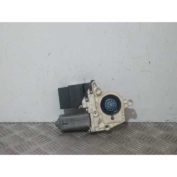 Recambio de motor elevalunas trasero izquierdo para skoda octavia berlina (1z3) rs referencia OEM IAM 1K09592031 996645101 77460