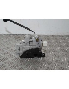 Recambio de cerradura puerta trasera izquierda para audi a4 ber. (b8) básico referencia OEM IAM  8 PINES  2