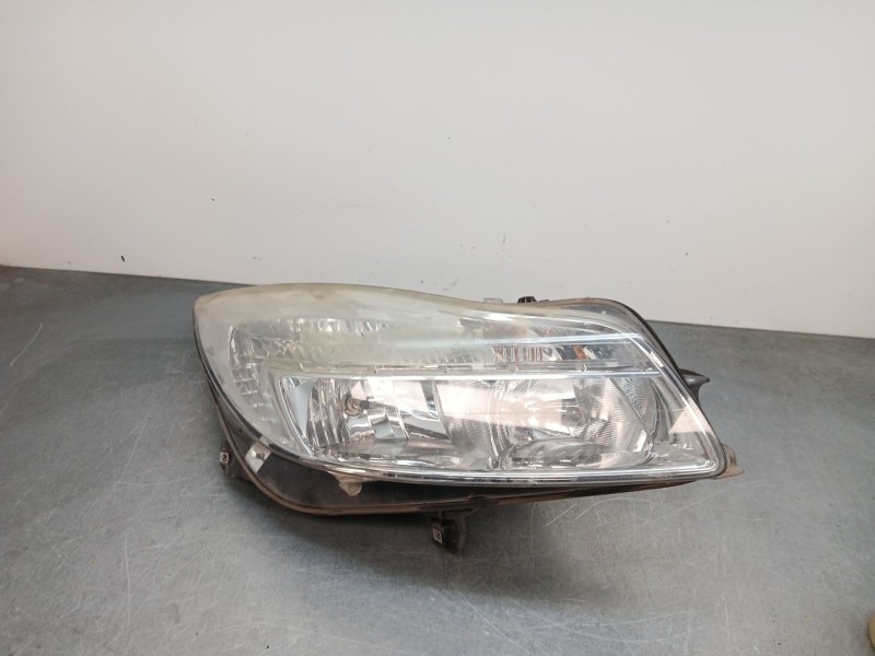 Recambio de faro derecho para opel insignia a sedán (g09) 2.0 cdti (69) referencia OEM IAM 22831927  