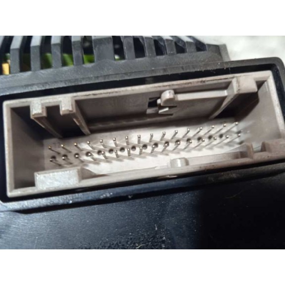 Recambio de cuadro instrumentos para audi a5 sportback (8t) 2.7 tdi referencia OEM IAM 8T0920931D  