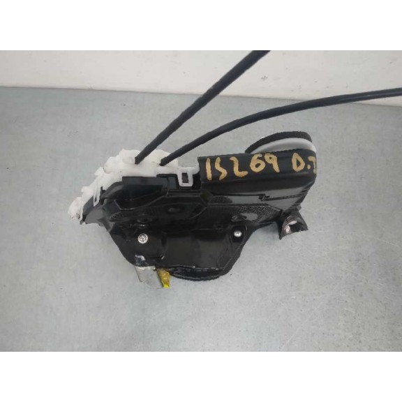 Recambio de cerradura puerta delantera izquierda para toyota yaris hybrid active referencia OEM IAM  8 PINES 