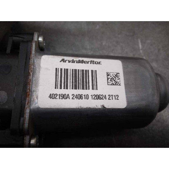 Recambio de elevalunas trasero derecho para nissan qashqai (j10) acenta referencia OEM IAM 402190A 2 PIN 