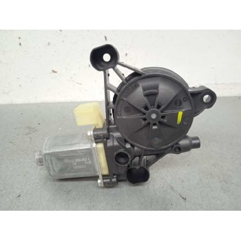 Recambio de motor elevalunas delantero derecho para seat ateca (khp) referencia OEM IAM 5Q0959802C 0130822076 2 PINS