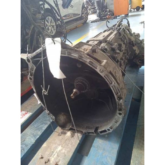 Recambio de caja casco para bmw x3 (e83) 2.0d referencia OEM IAM 756784505 CASCO 6V