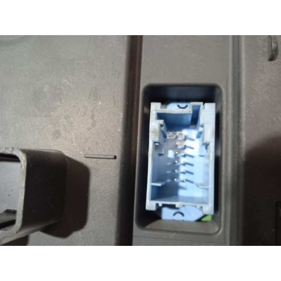 Recambio de mando climatizador para renault megane ii classic berlina 1.9 dci diesel referencia OEM IAM 8200344840  