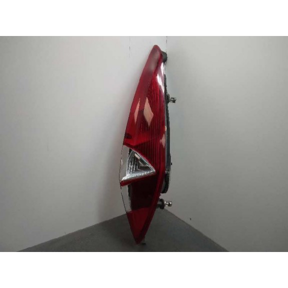 Recambio de piloto trasero derecho para fiat punto berlina (188) 1.2 8v active referencia OEM IAM 11A541B  