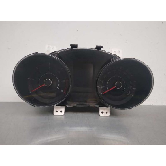 Recambio de cuadro instrumentos para ssangyong tivoli limited 4x2 referencia OEM IAM 8021035100  