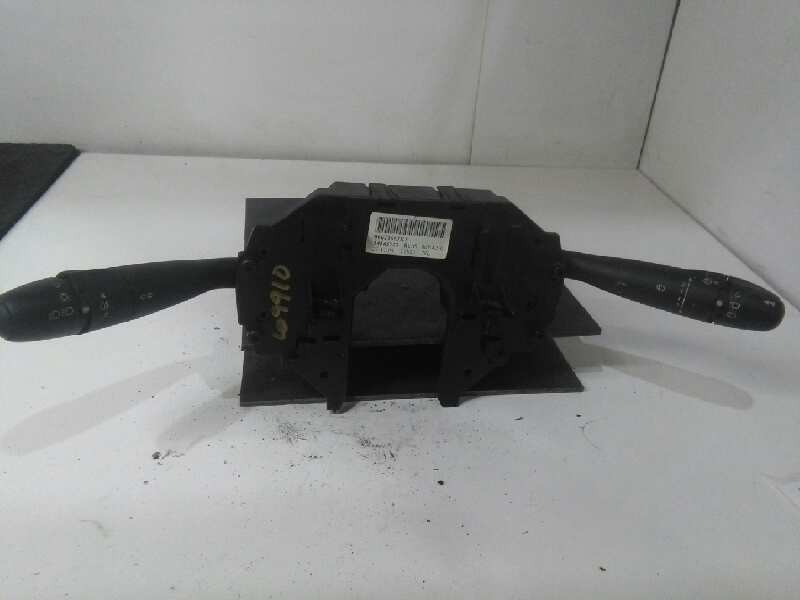 Recambio de mando multifuncion para citroën c4 coupe lx referencia OEM IAM 96621665XT  