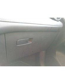 Recambio de guantera para mg zs luxury referencia OEM IAM   