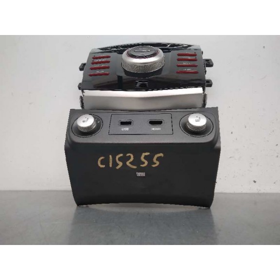 Recambio de mando climatizador para ssangyong tivoli limited 4x2 referencia OEM IAM 6872035000  