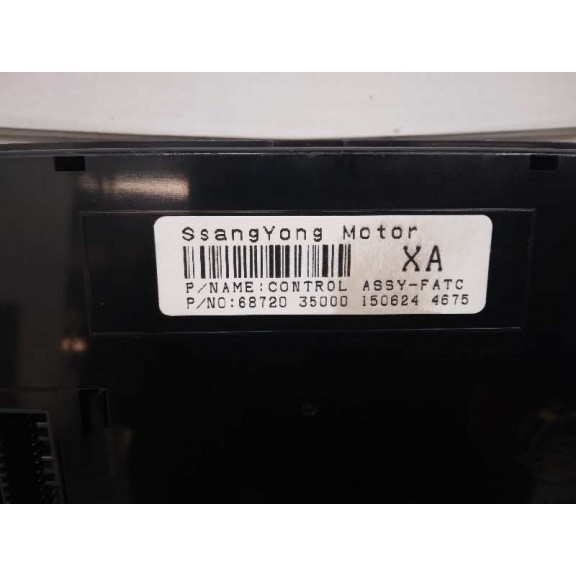 Recambio de mando climatizador para ssangyong tivoli limited 4x2 referencia OEM IAM 6872035000  