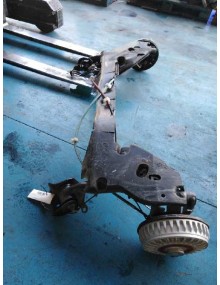 Recambio de puente trasero para renault captur luxe referencia OEM IAM  TAMBOR ABS 4 TORNILLOS