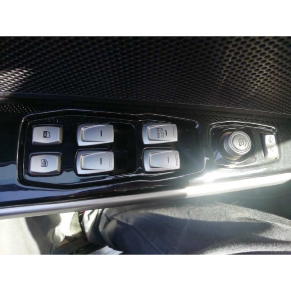 Recambio de mando elevalunas delantero izquierdo para ssangyong tivoli limited 4x2 referencia OEM IAM 8581135000 4 TECLAS 855013